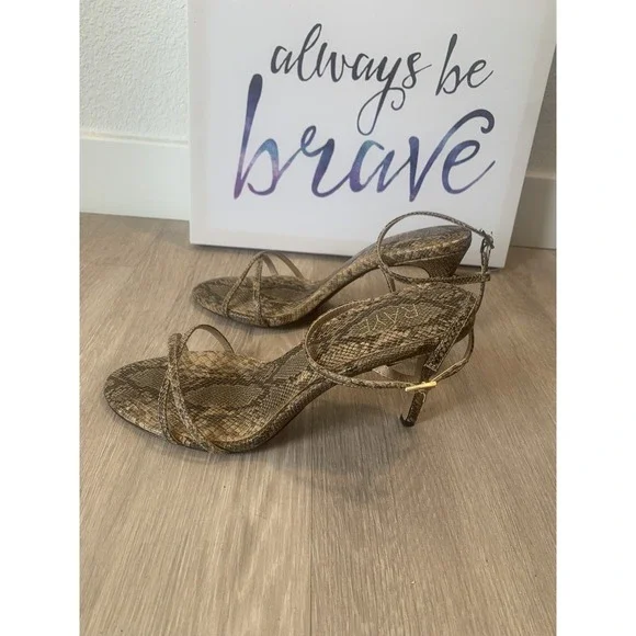 ( 17 ) Raye womens heels brownn color size 9 - Picture 4 of 6